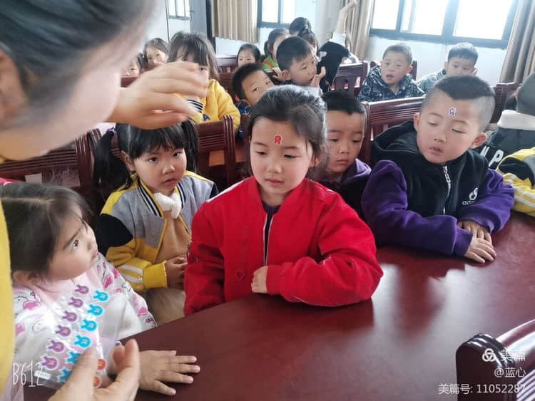 曾都区两水中心幼儿园开展“安全伴我成长”系列活动